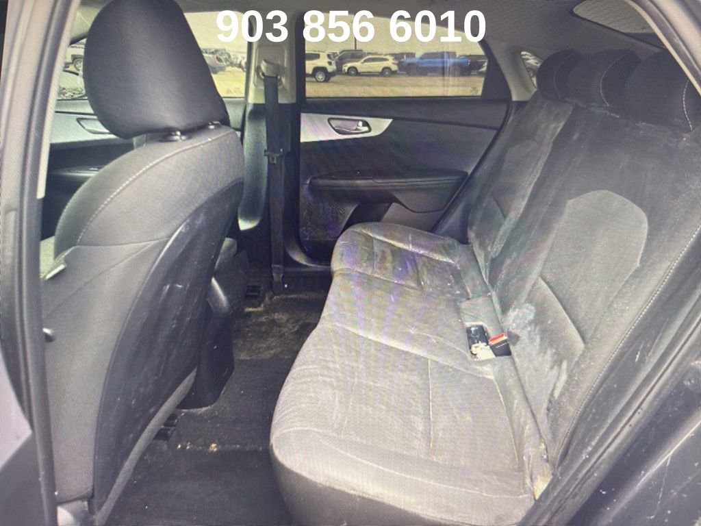 Used 2024 Kia Forte LX image 9