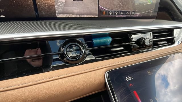 Used 2026 INFINITI QX80 Luxe AWD/4WD image 19