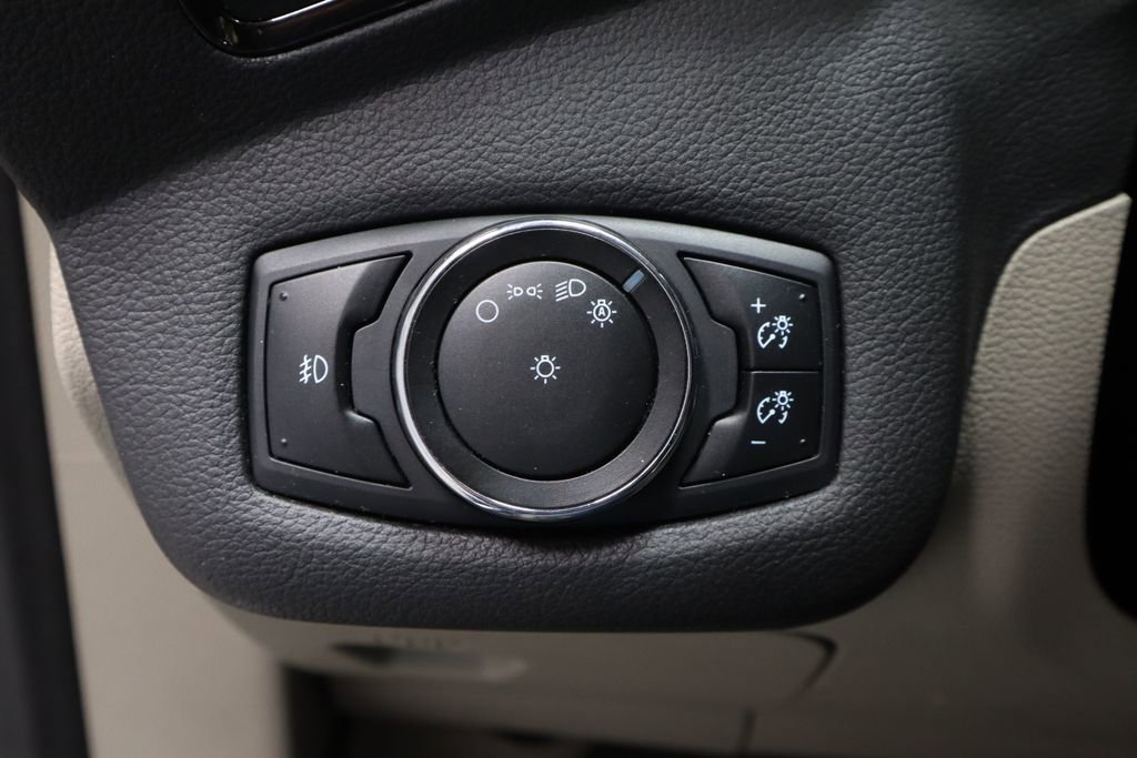 Used 2014 Ford Escape Titanium image 27