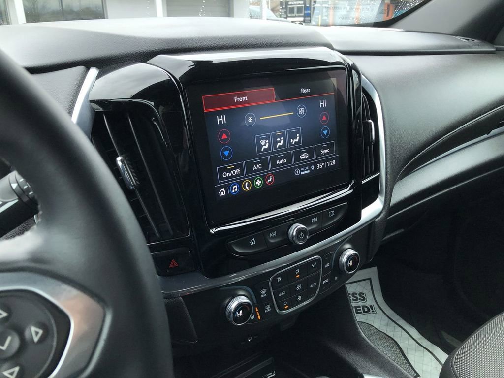 Used 2023 Chevrolet Traverse LT w/ LPO, Floor Liner Package AWD/4WD image 31