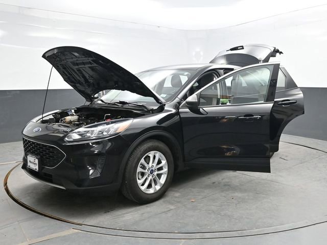 Used 2022 Ford Escape SE FWD image 48