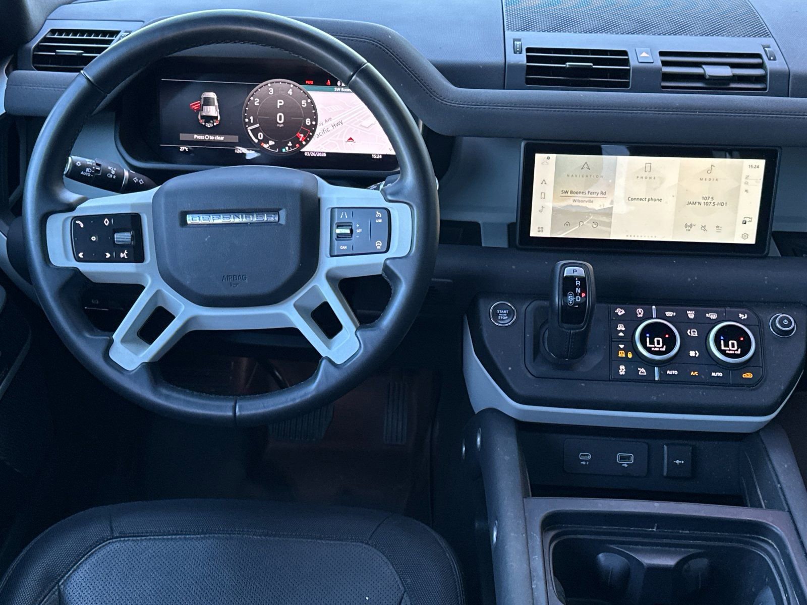 Used 2023 Land Rover Defender 110 X-Dynamic SE image 13