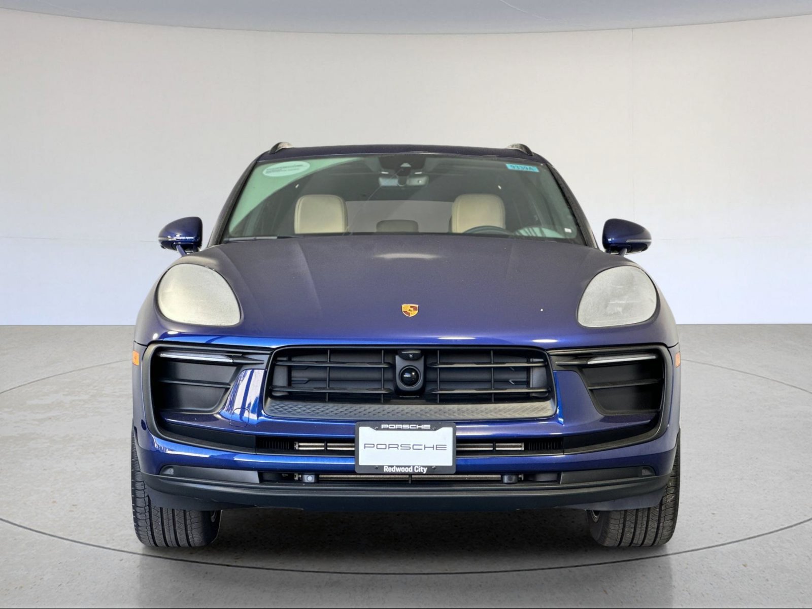 Certified 2026 Porsche Macan AWD/4WD image 11