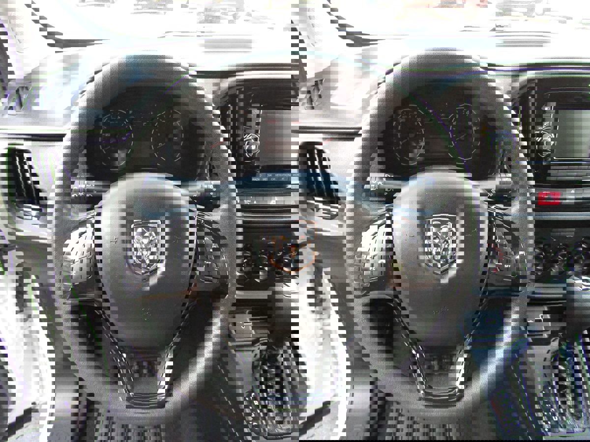 Used 2021 RAM ProMaster City Tradesman image 5