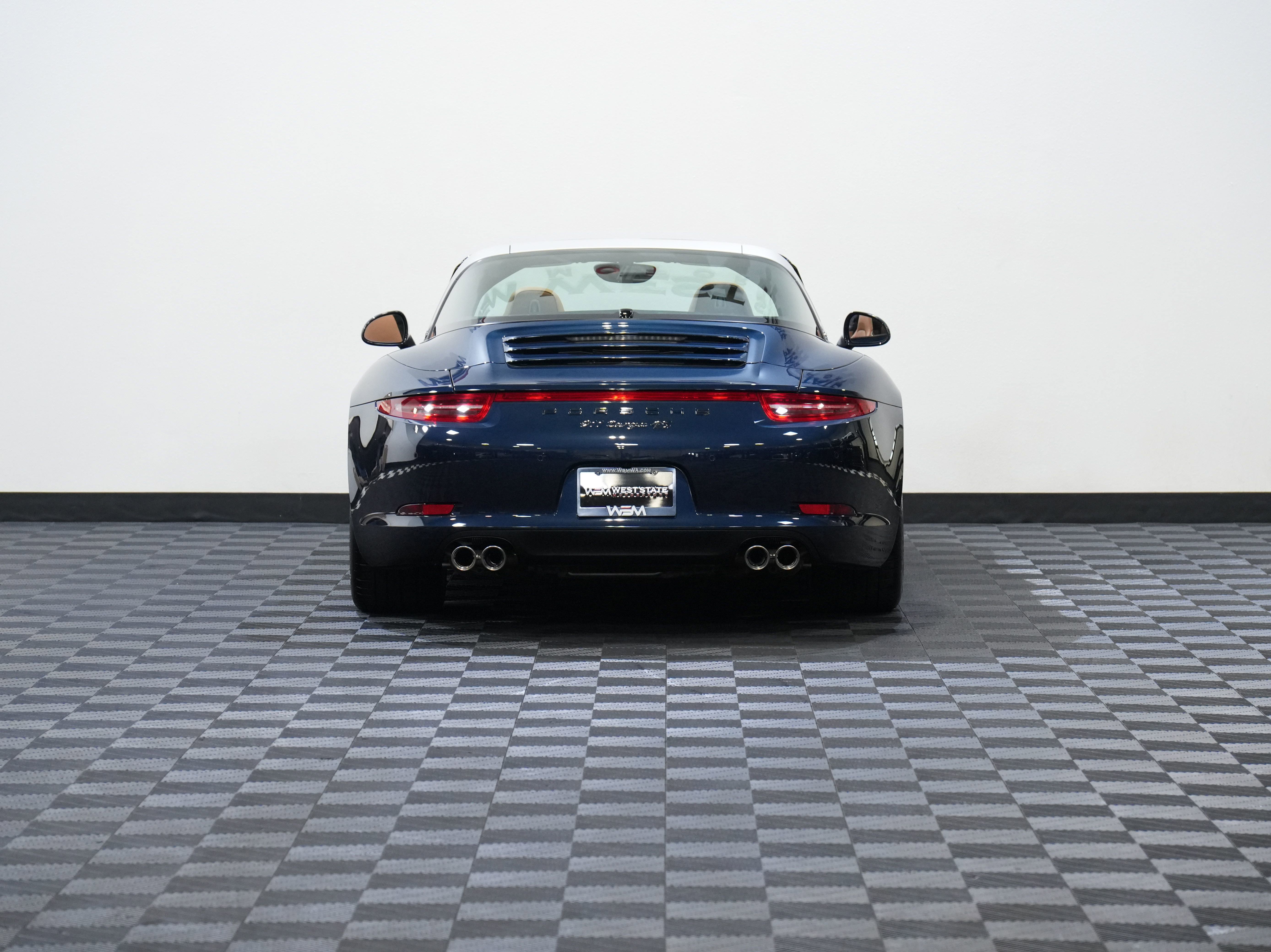 Used 2016 Porsche 911 Targa 4S AWD/4WD image 8