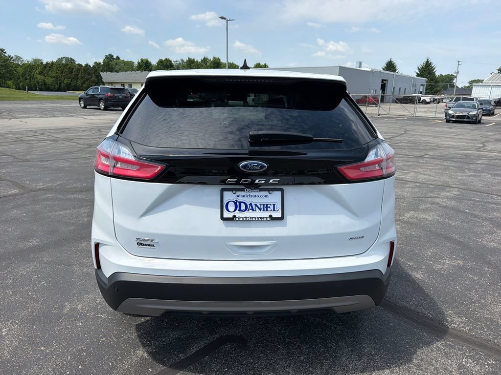 Used 2023 Ford Edge SEL w/ Convenience Package AWD/4WD image 6