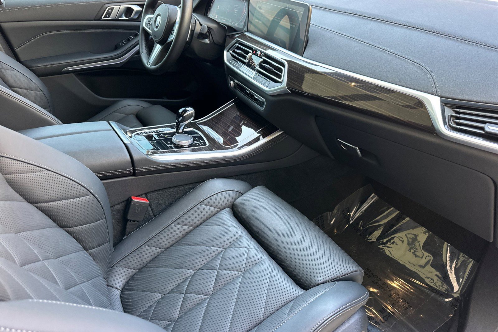 Used 2023 BMW X5 sDrive40i w/ M Sport Package RWD image 16