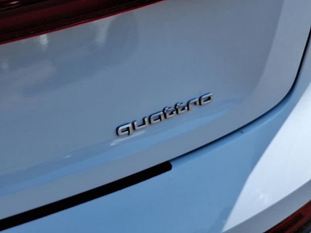 Used 2021 Audi e-tron Prestige image 37