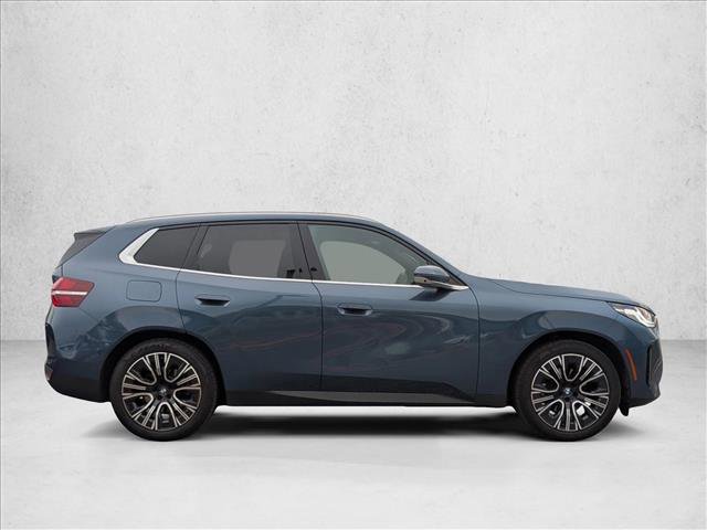 Used 2025 BMW X3 xDrive30i w/ Premium Package image 4