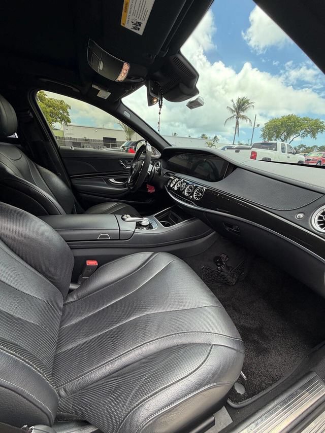 Used 2019 Mercedes-Benz S 450 Sedan image 21