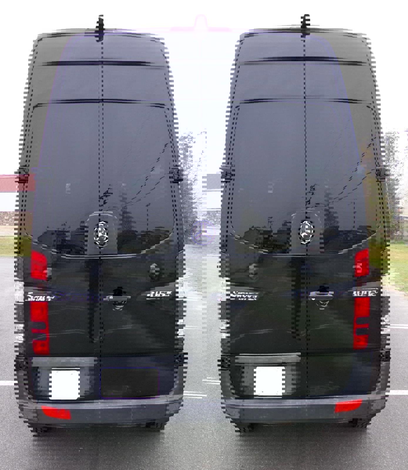 Used 2011 Mercedes-Benz Sprinter 2500 image 3