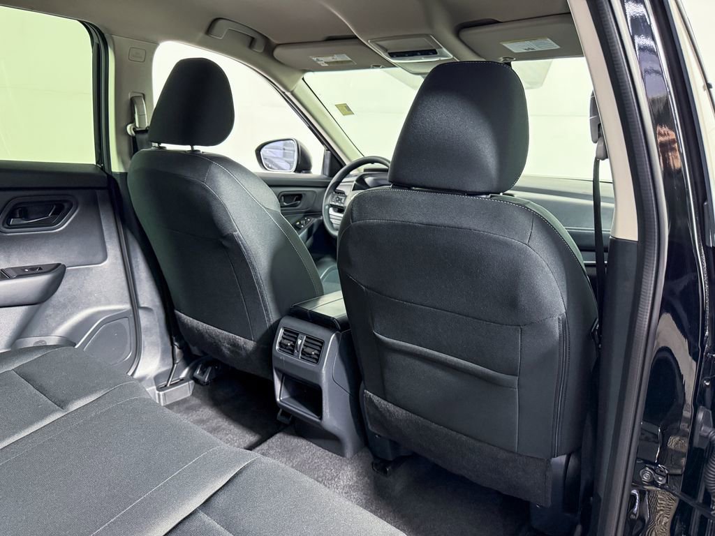 Certified 2025 Nissan Rogue S image 38