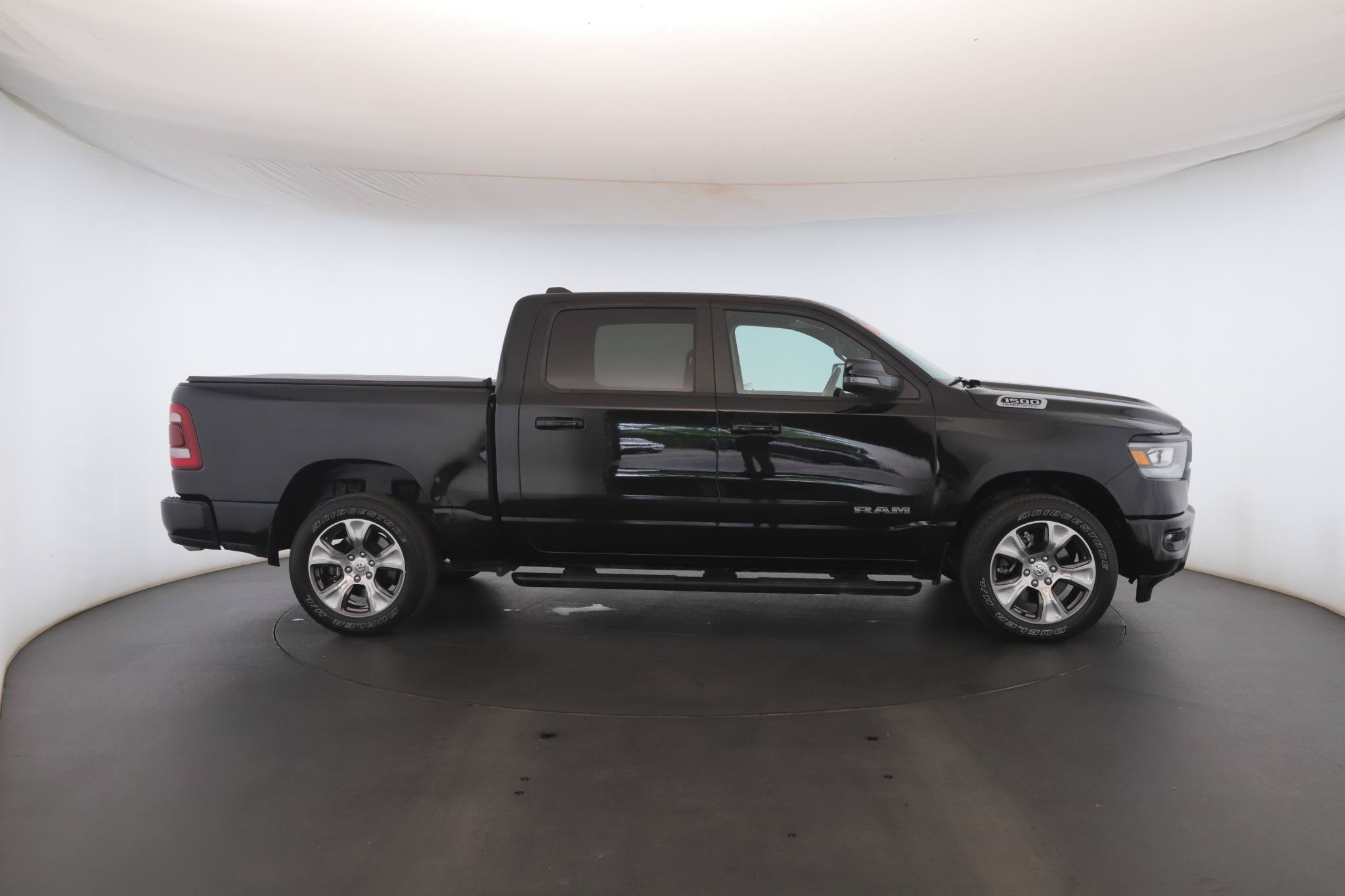 Used 2024 RAM 1500 Laramie AWD/4WD image 24