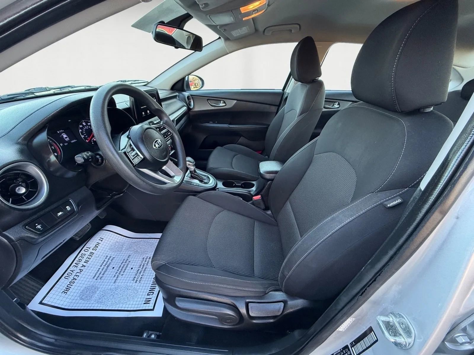 Used 2021 Kia Forte LXS FWD image 9