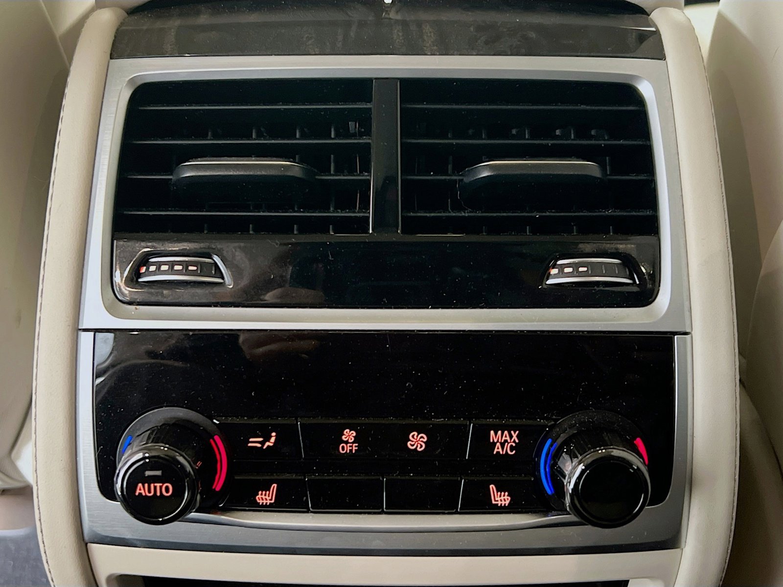 Used 2018 BMW 750i 750i image 20