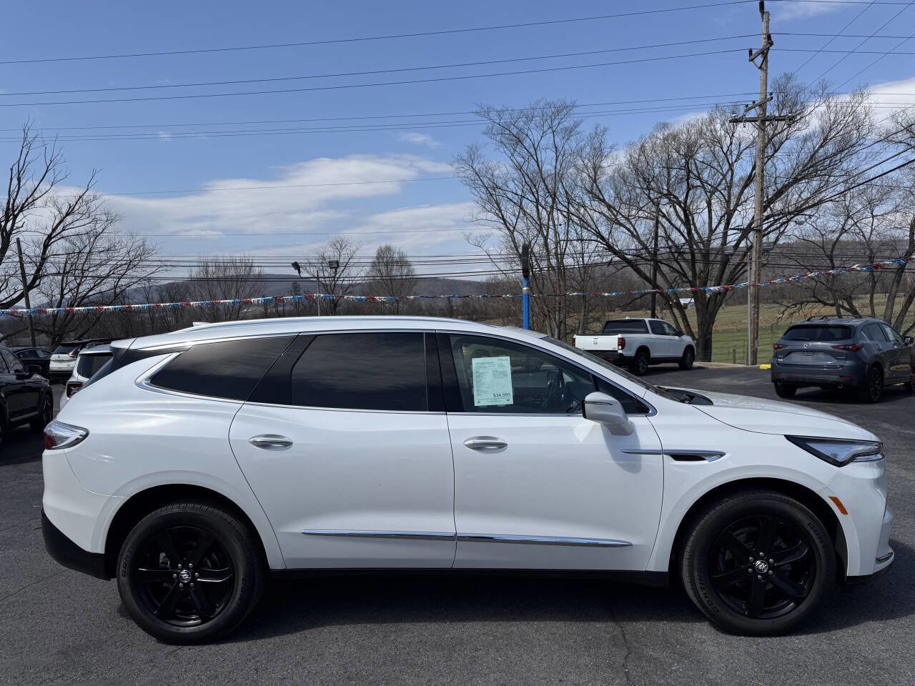 Used 2024 Buick Enclave Essence w/ Experience Buick Package image 2