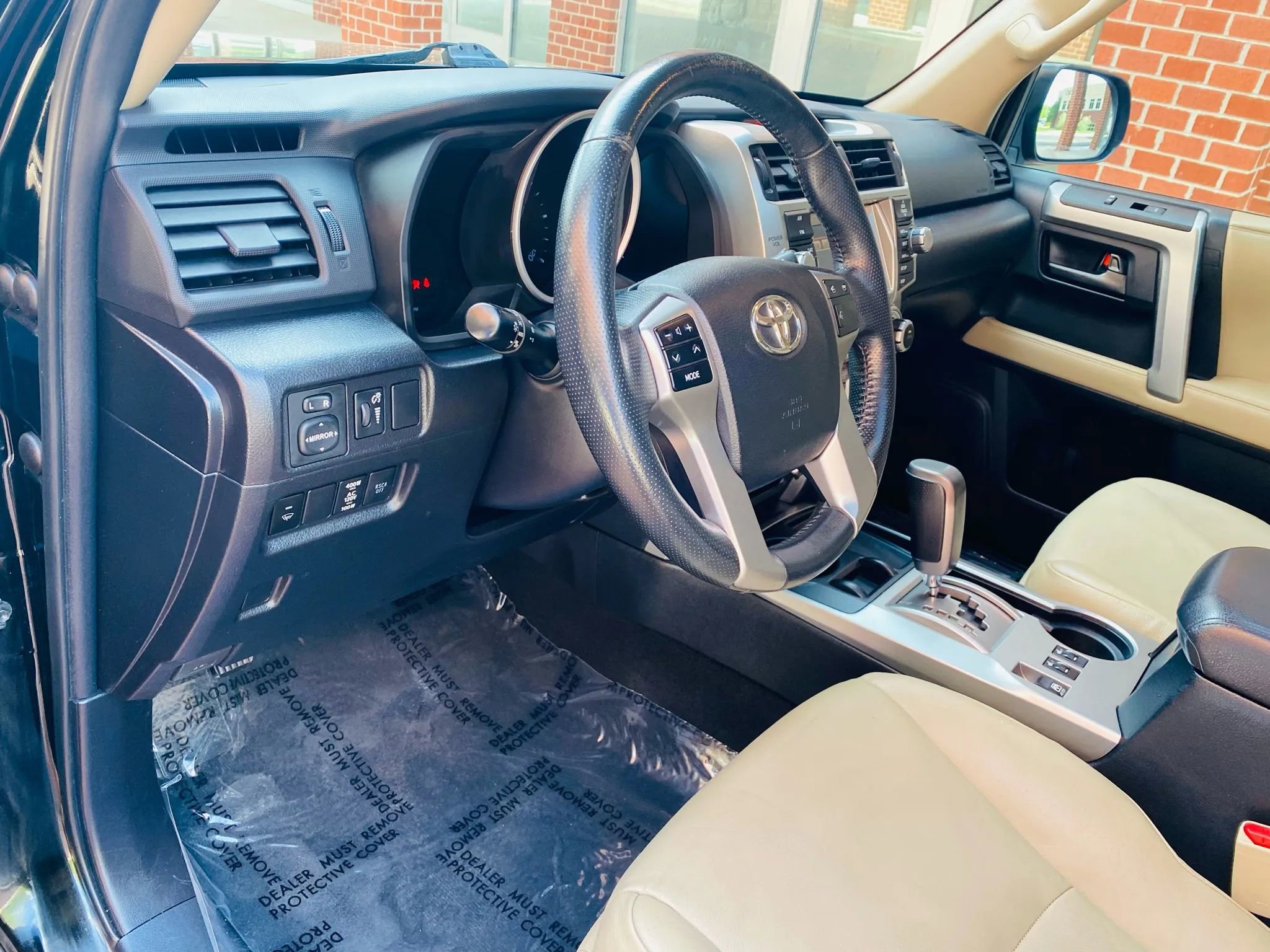 Used 2011 Toyota 4Runner Limited RWD image 6