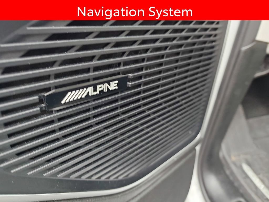 Used 2024 Jeep Wagoneer L Series II w/ Flexible Seating Group AWD/4WD image 6
