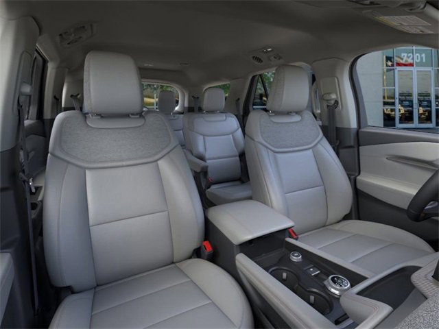 New 2025 Ford Explorer Active w/ Active Comfort Package image 10