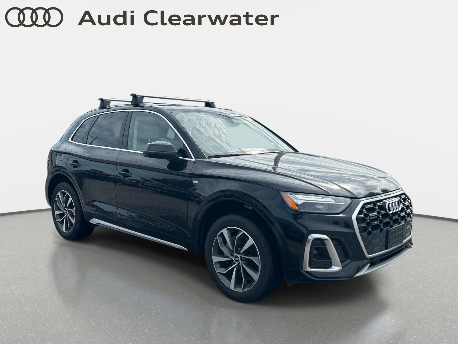 Used 2023 Audi Q5 2.0T Premium w/ Convenience Package AWD/4WD image 4