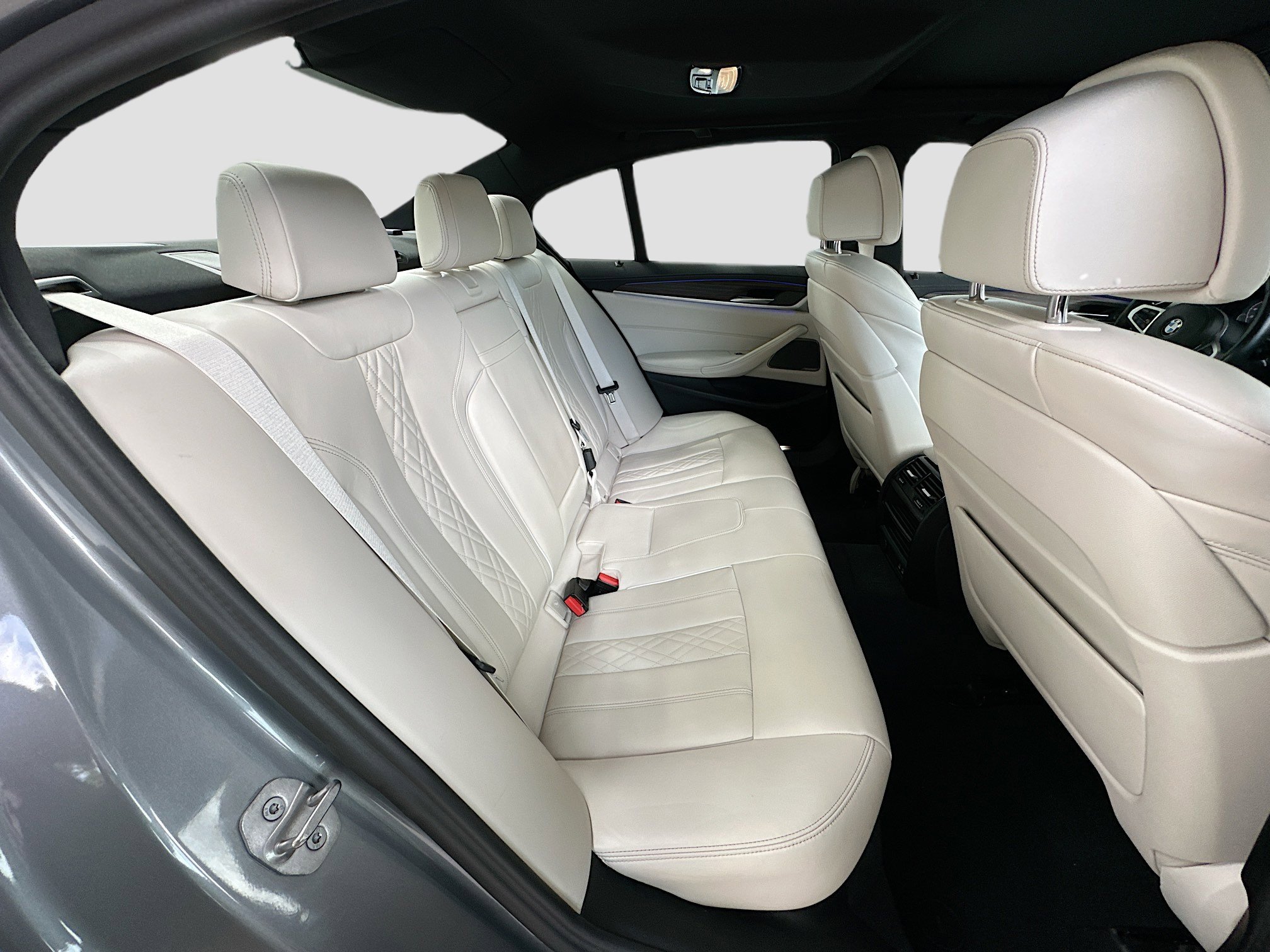 Certified 2023 BMW 540i w/ M Sport Package image 28