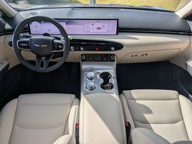 Used 2026 Genesis GV70 2.5T Select image 15