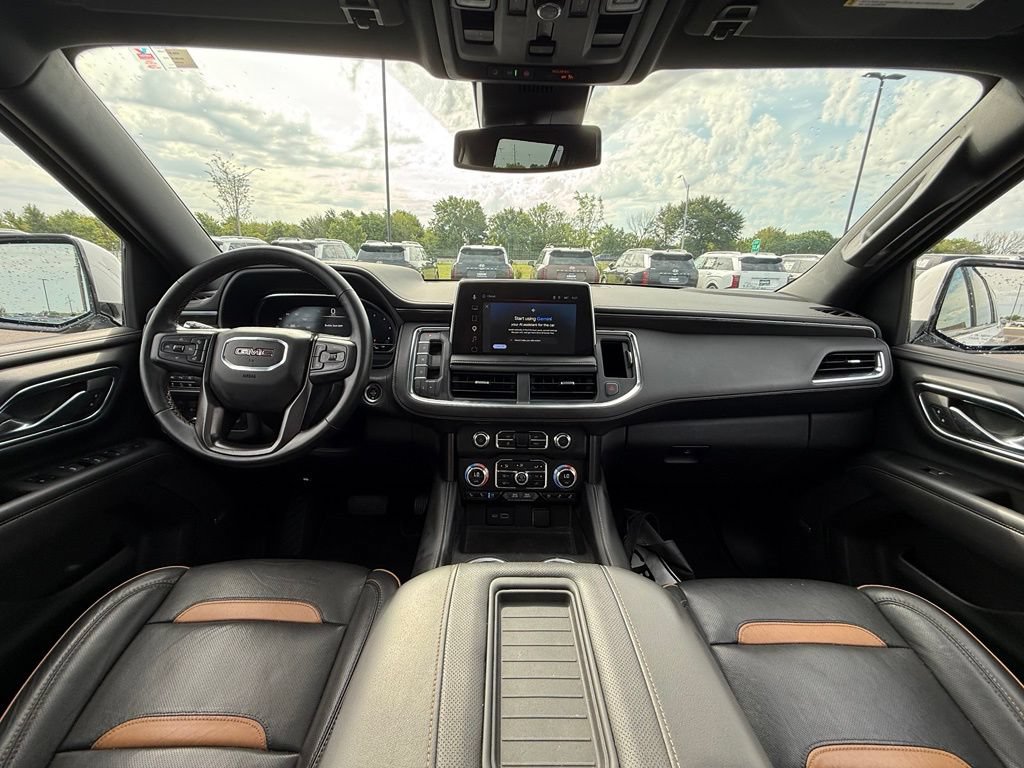 Used 2023 GMC Yukon XL AT4 w/ AT4 Premium Package AWD/4WD image 26