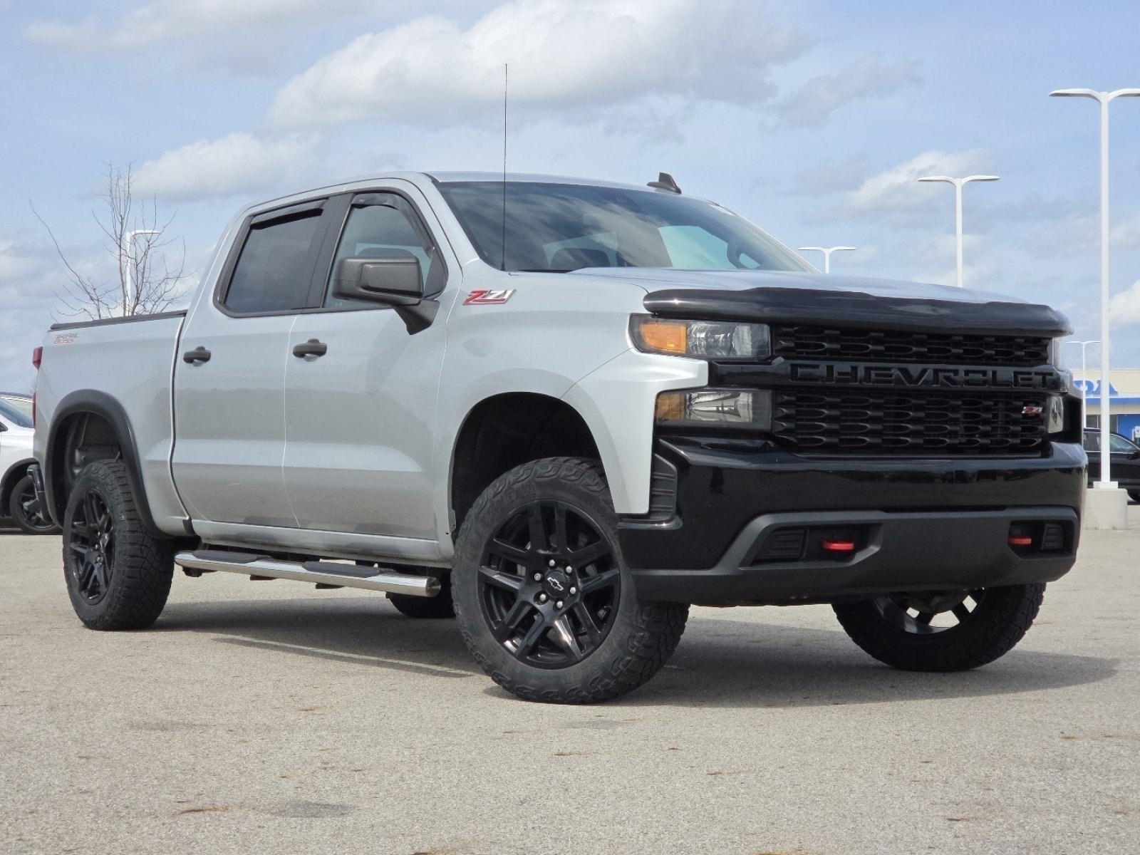 Used 2021 Chevrolet Silverado 1500 Custom Trail Boss w/ Safety Confidence Package AWD/4WD image 2