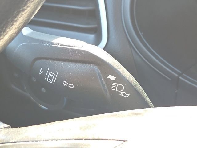 Certified 2022 Ford Edge SE w/ Black Appearance Package image 44