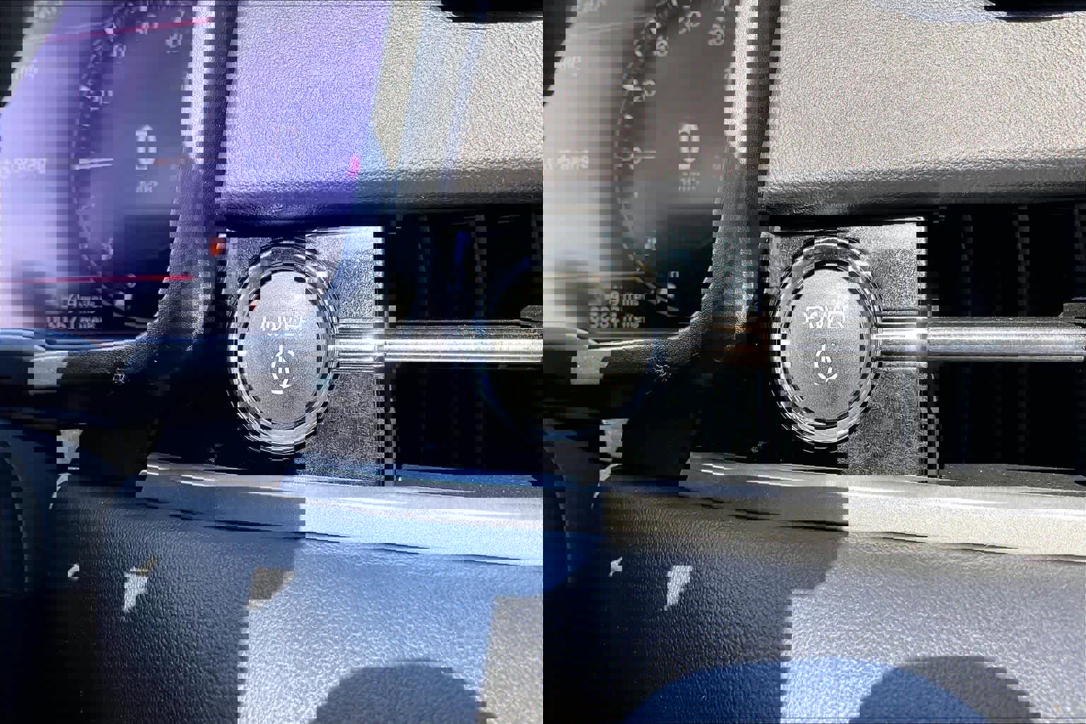 Used 2023 Mitsubishi Outlander SEL image 63