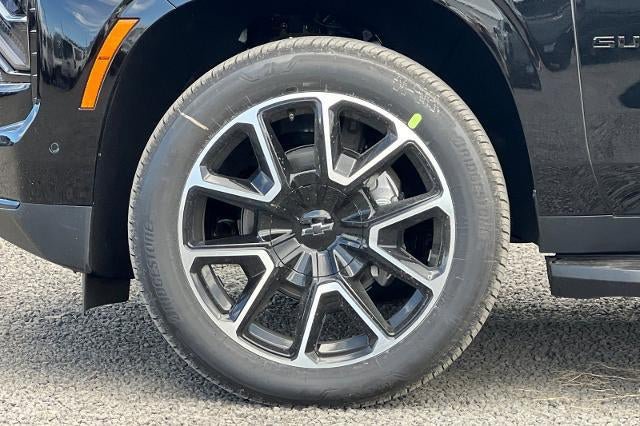 New 2026 Chevrolet Suburban RST w/ Advanced Technology Package AWD/4WD image 33