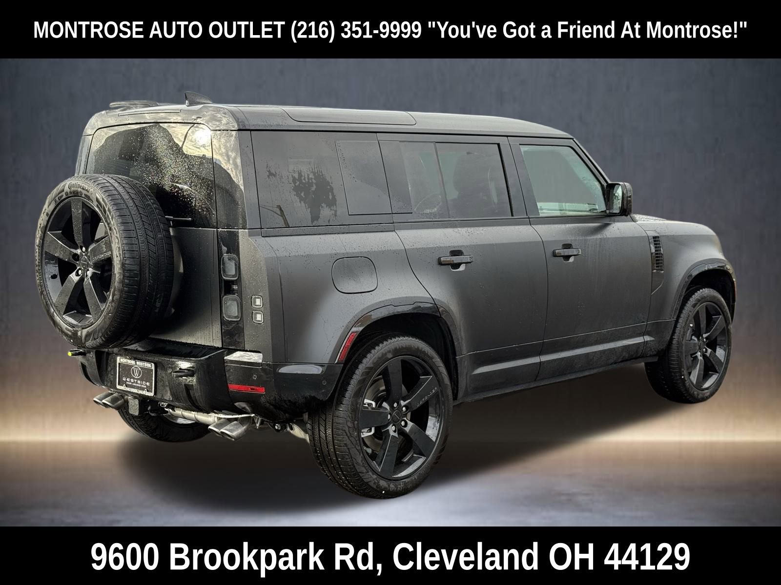 New 2026 Land Rover Defender 110 X-Dynamic SE image 5