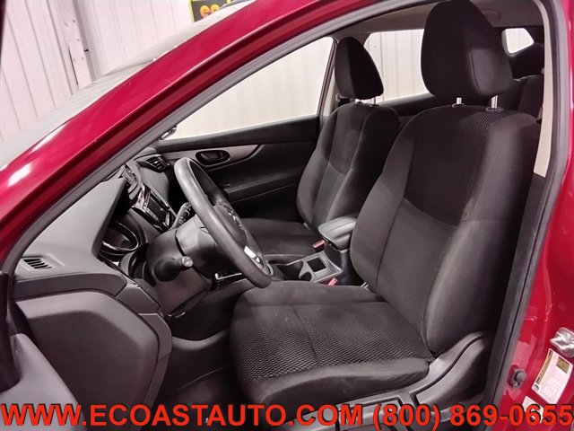 Used 2019 Nissan Rogue Sport S w/ Appearance Package FWD image 10