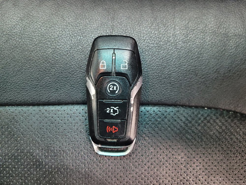 Used 2016 Ford Explorer Limited FWD image 32