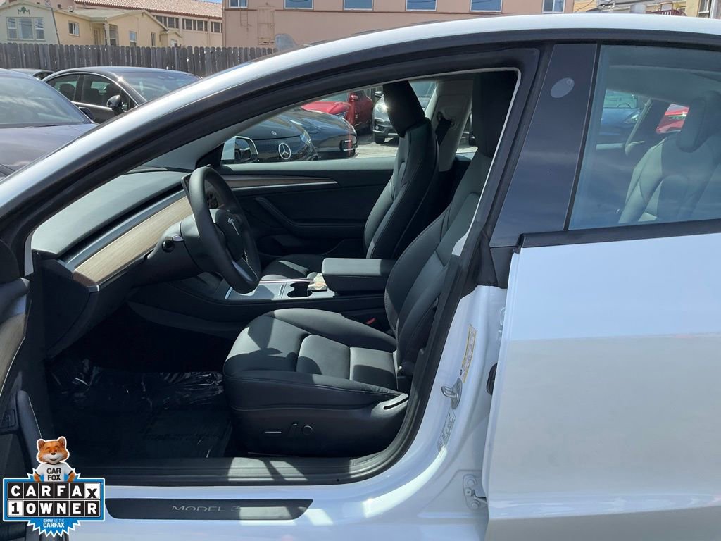 Used 2023 Tesla Model 3 Standard Range image 14