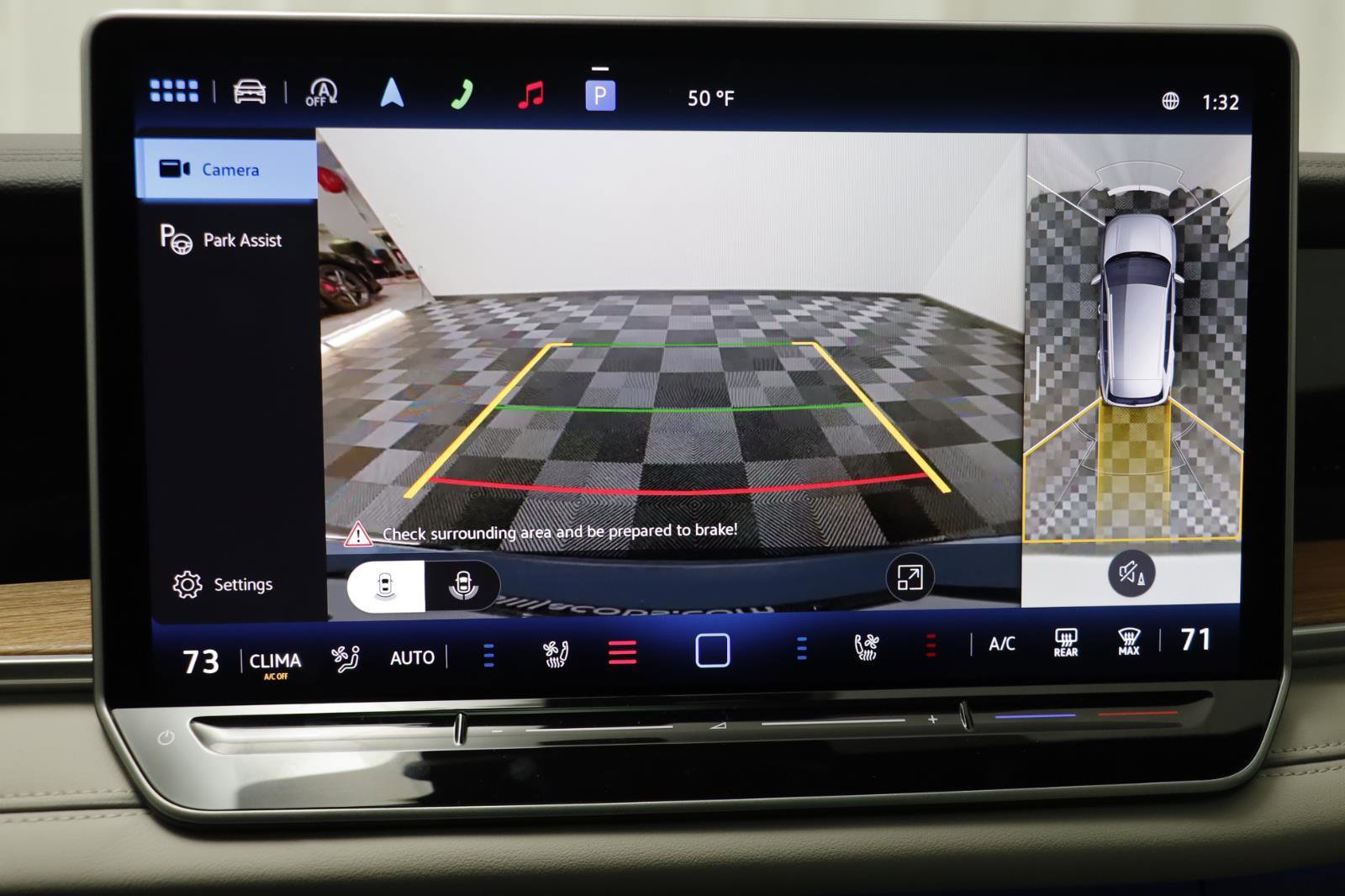 New 2026 Volkswagen Tiguan SEL R-Line image 11