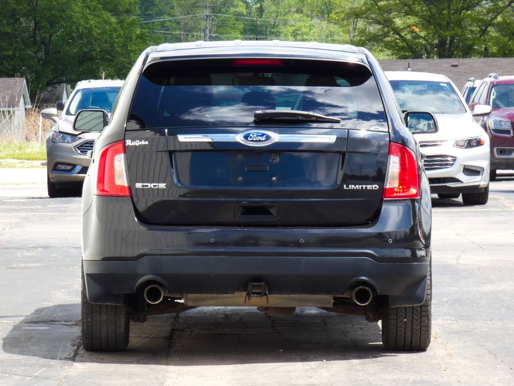 Used 2013 Ford Edge Limited w/ Driver Entry Pkg FWD image 4