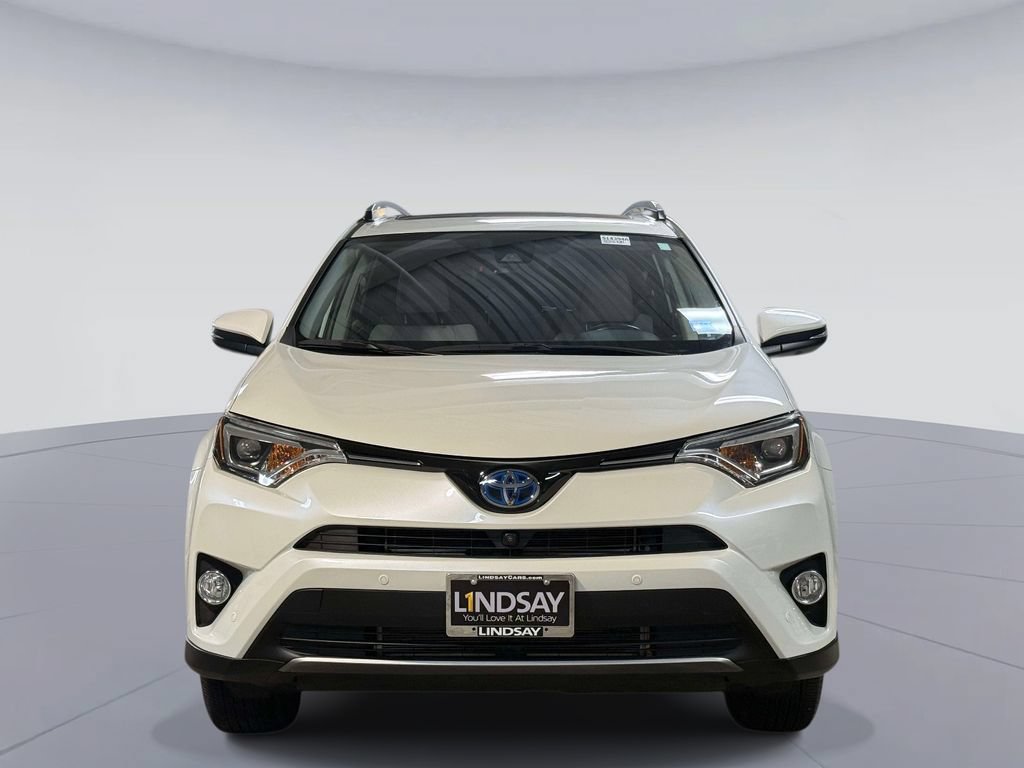 Used 2017 Toyota RAV4 Limited w/ Advanced Technology Package AWD/4WD image 8