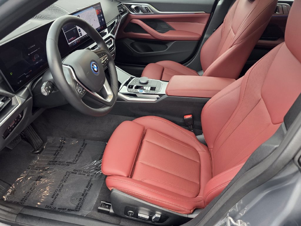Certified 2024 BMW i4 eDrive35 w/ Convenience Package RWD image 9