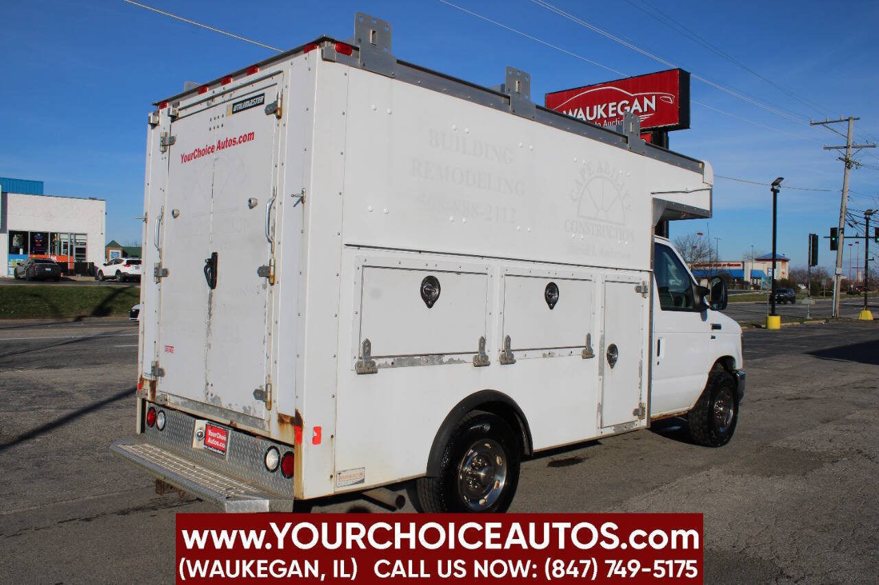 Used 2012 Ford E-350 and Econoline 350 Super Duty w/ Interior Upgrade Pkg RWD image 5