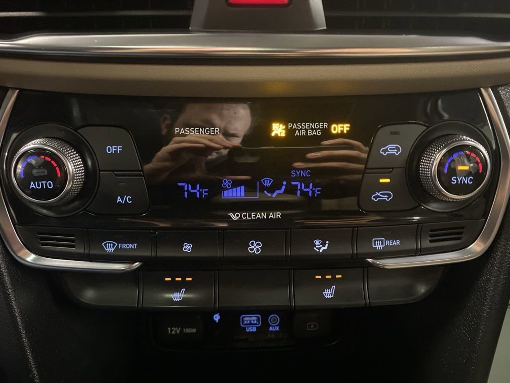 Used 2020 Hyundai Santa Fe SEL w/ Cargo Package image 27