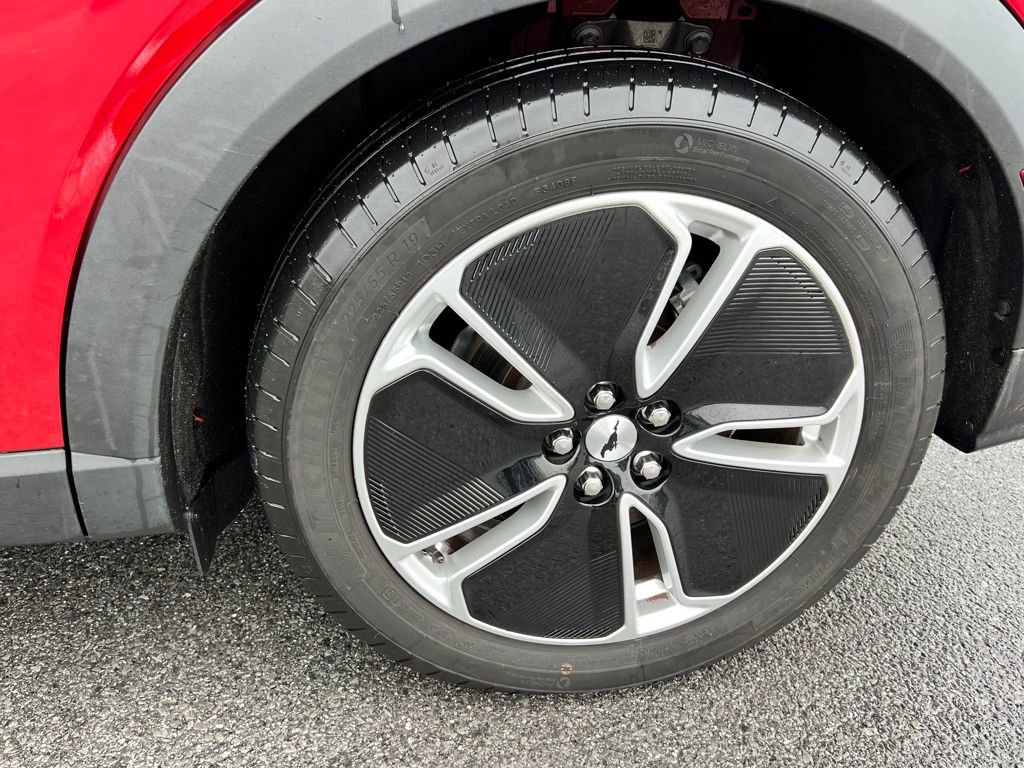 Used 2021 Ford Mustang Mach-E Select w/ Comfort/Appearance Package image 17