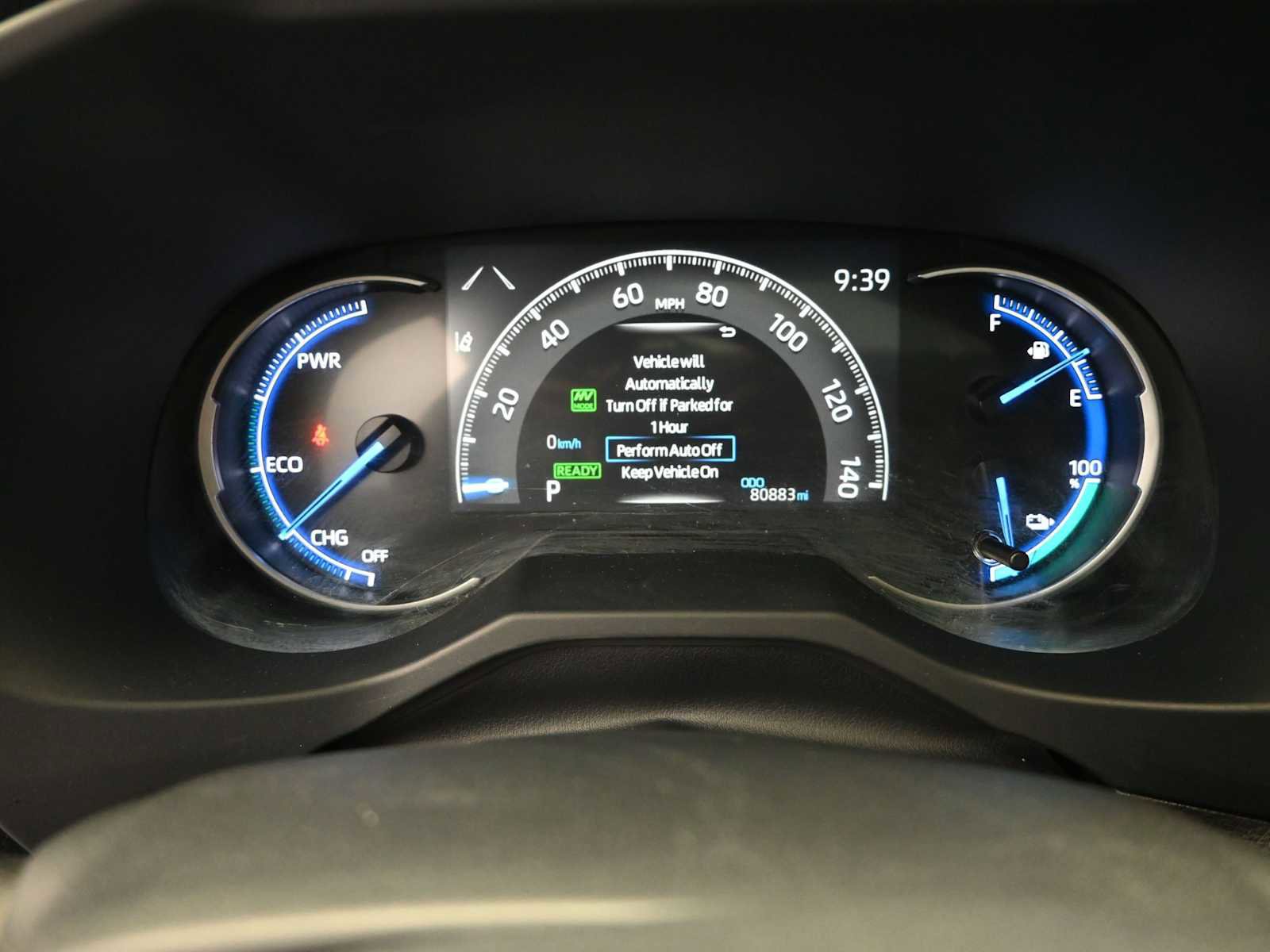 Used 2021 Toyota RAV4 SE w/ Weather & Moonroof Package image 10