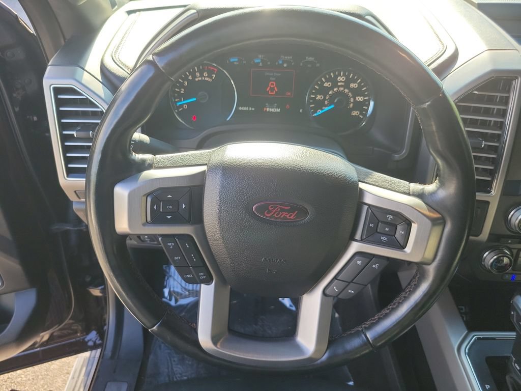 Used 2018 Ford F150 Platinum w/ Equipment Group 701A Luxury AWD/4WD image 28