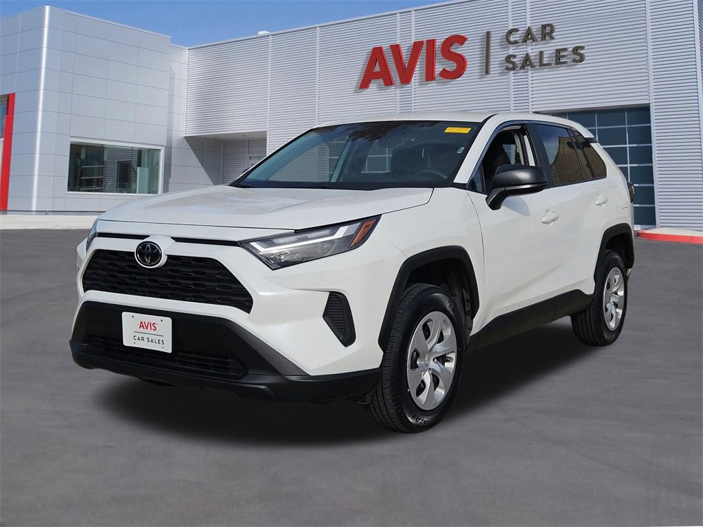 Used 2024 Toyota RAV4 LE image 1