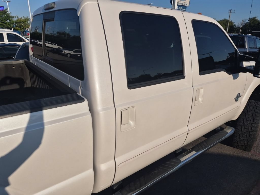 Used 2016 Ford F250 Lariat w/ Lariat Interior Package AWD/4WD image 25