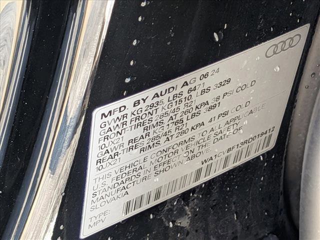 Used 2024 Audi Q8 Prestige w/ Prestige Package image 18