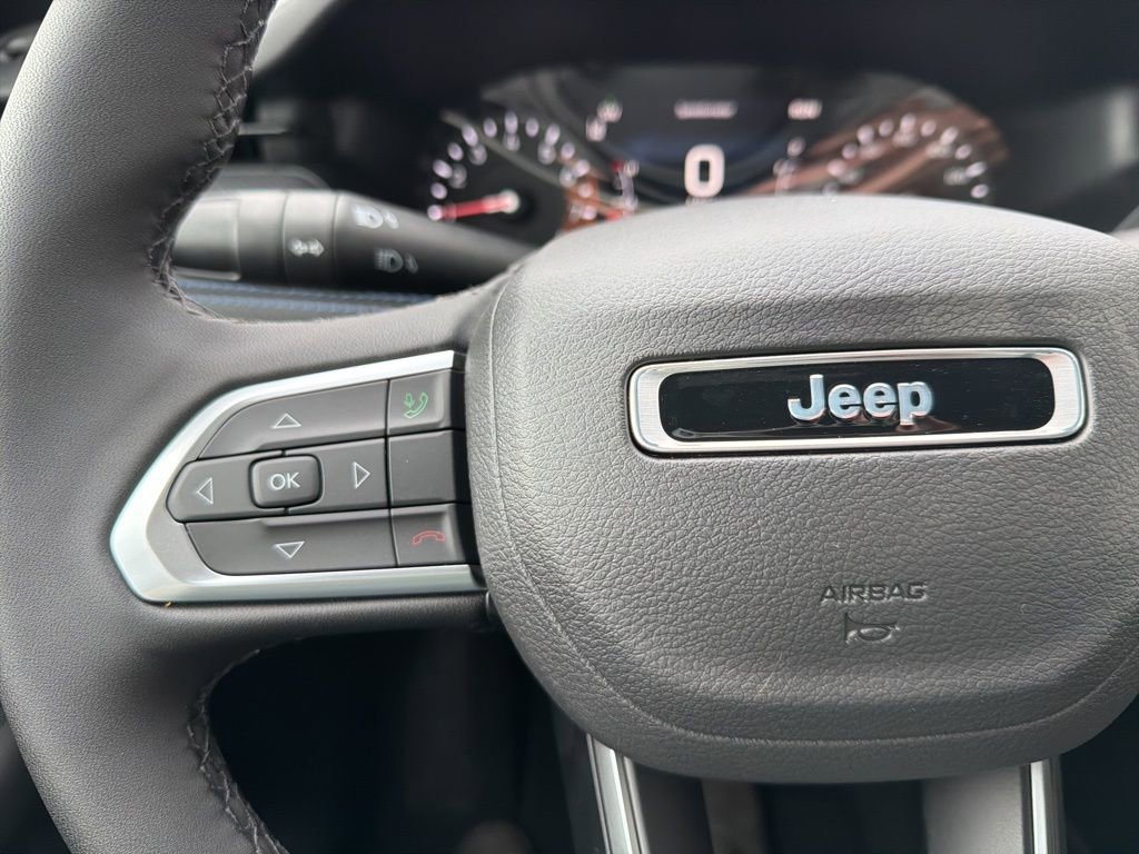 New 2026 Jeep Compass Limited image 16