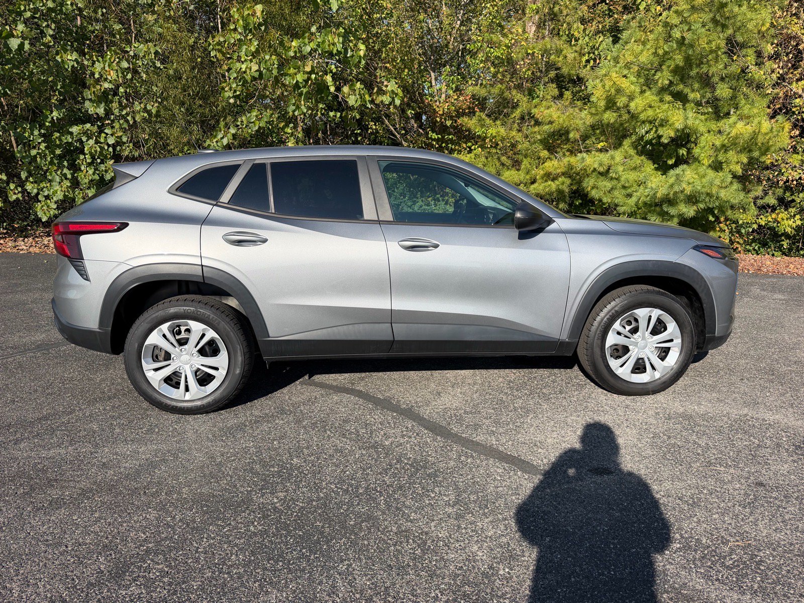 Used 2024 Chevrolet Trax LS w/ Driver Confidence Package FWD image 14