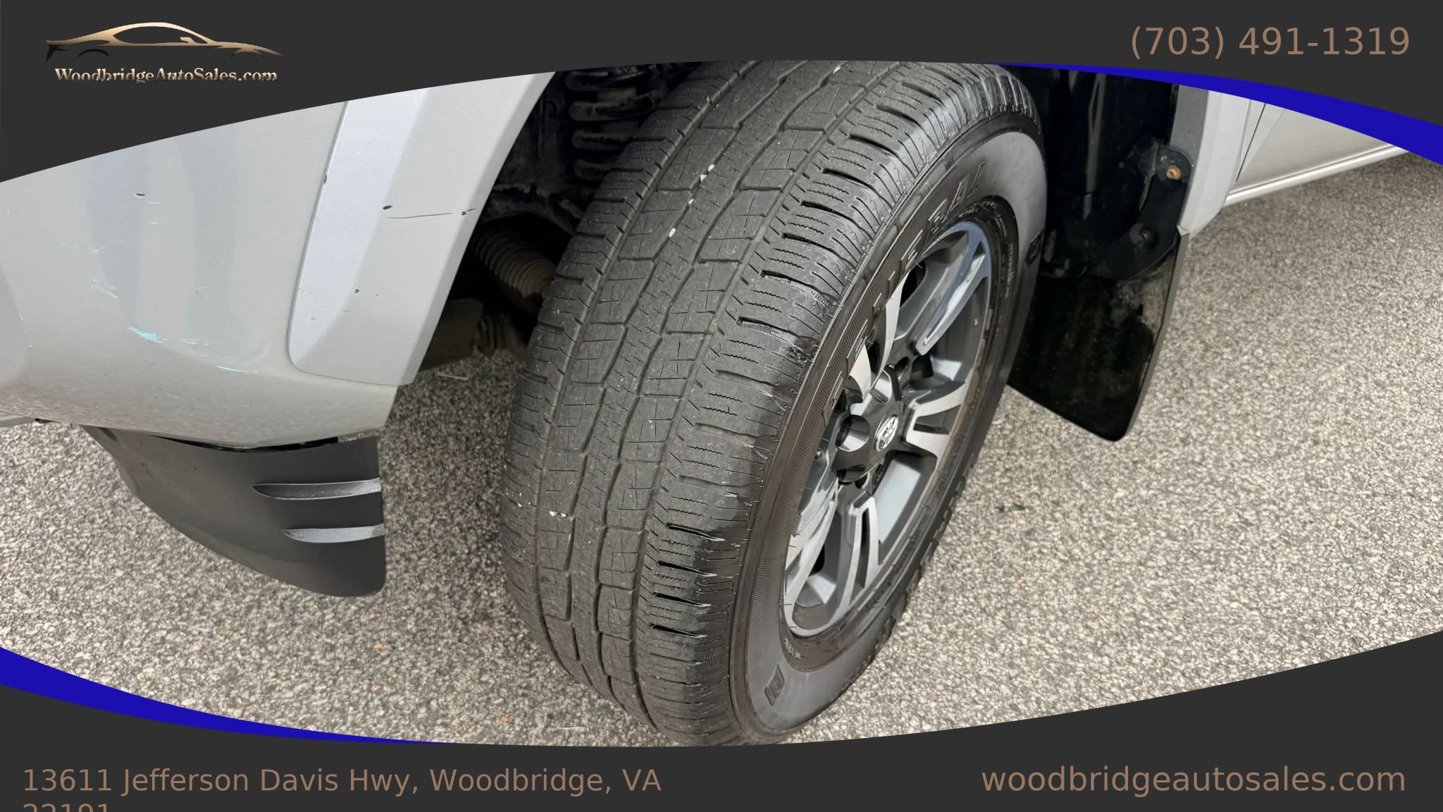 Used 2019 Toyota Tacoma TRD Sport AWD/4WD image 37